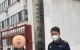 男子公司倒閉后賣橘子，600斤賣不掉，一氣之下扔了一地